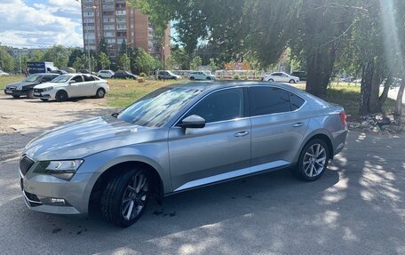 Skoda Superb III рестайлинг, 2016 год, 1 700 000 рублей, 1 фотография