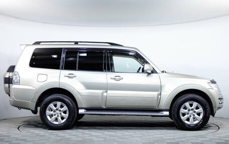 Mitsubishi Pajero IV, 2014 год, 2 989 000 рублей, 4 фотография