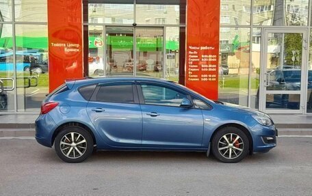 Opel Astra J, 2013 год, 929 000 рублей, 4 фотография