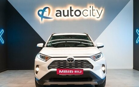 Toyota RAV4, 2020 год, 4 312 000 рублей, 3 фотография