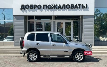 Chevrolet Niva I рестайлинг, 2004 год, 425 000 рублей, 4 фотография