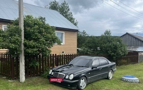 Mercedes-Benz E-Класс, 2000 год, 715 000 рублей, 4 фотография