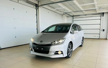 Toyota Wish II, 2014 год, 2 199 999 рублей, 2 фотография