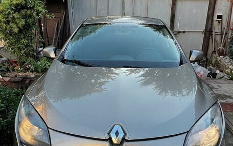 Renault Megane III, 2012 год, 750 000 рублей, 2 фотография