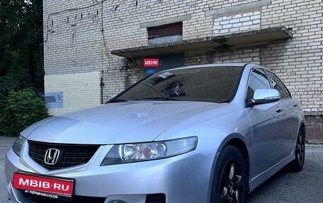 Honda Accord VII рестайлинг, 2006 год, 750 000 рублей, 1 фотография