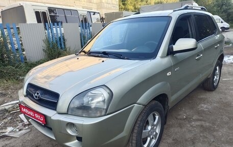 Hyundai Tucson III, 2006 год, 850 000 рублей, 1 фотография