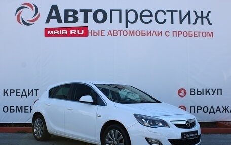 Opel Astra J, 2011 год, 890 000 рублей, 2 фотография