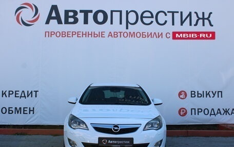 Opel Astra J, 2011 год, 890 000 рублей, 3 фотография