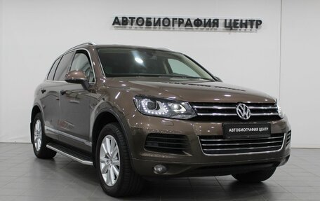 Volkswagen Touareg III, 2013 год, 2 190 000 рублей, 3 фотография