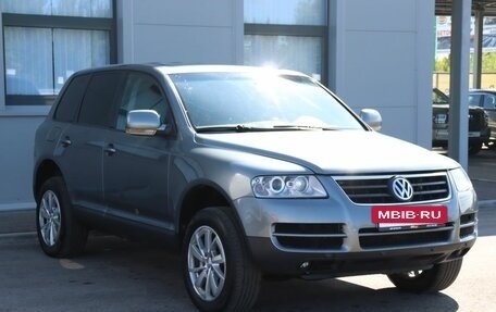 Volkswagen Touareg III, 2006 год, 899 000 рублей, 3 фотография