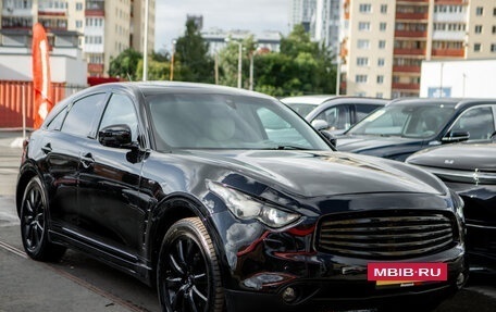 Infiniti FX II, 2009 год, 4 фотография