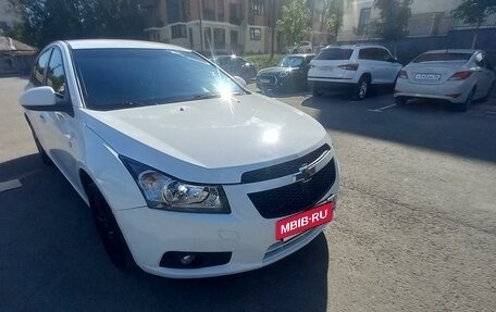 Chevrolet Cruze II, 2012 год, 860 000 рублей, 3 фотография