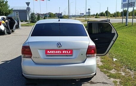 Volkswagen Polo VI (EU Market), 2011 год, 830 000 рублей, 3 фотография