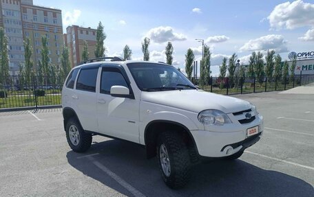 Chevrolet Niva I рестайлинг, 2016 год, 775 000 рублей, 4 фотография