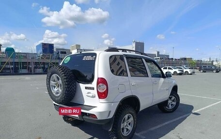 Chevrolet Niva I рестайлинг, 2016 год, 775 000 рублей, 5 фотография