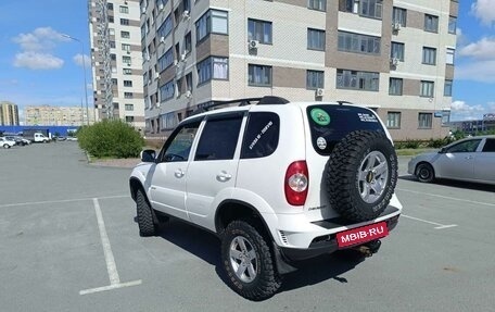 Chevrolet Niva I рестайлинг, 2016 год, 775 000 рублей, 8 фотография