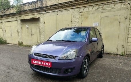 Ford Fiesta, 2007 год, 530 000 рублей, 3 фотография