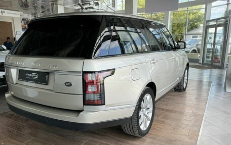 Land Rover Range Rover IV рестайлинг, 2014 год, 3 999 000 рублей, 3 фотография