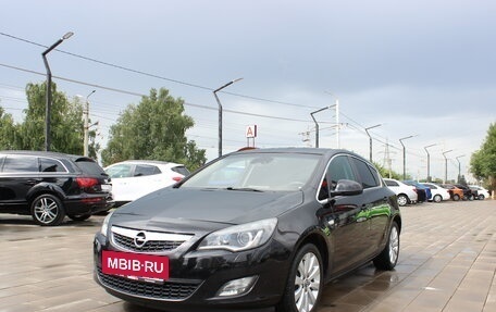 Opel Astra J, 2011 год, 778 000 рублей, 3 фотография