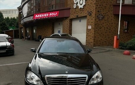 Mercedes-Benz S-Класс, 2005 год, 1 100 000 рублей, 2 фотография