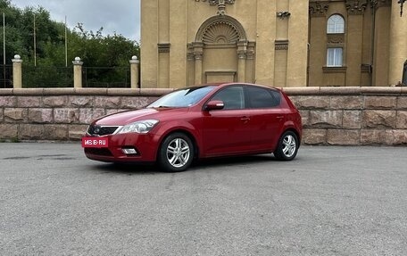 KIA cee'd I рестайлинг, 2012 год, 950 000 рублей, 4 фотография