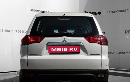 Mitsubishi Pajero Sport II рестайлинг, 2013 год, 1 749 000 рублей, 6 фотография