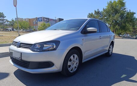 Volkswagen Polo VI (EU Market), 2015 год, 1 250 000 рублей, 2 фотография