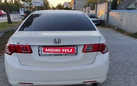 Honda Accord VIII рестайлинг, 2010 год, 1 390 000 рублей, 2 фотография