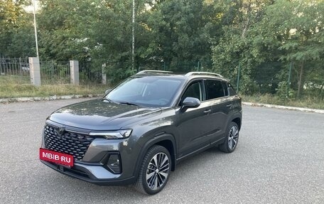 Changan CS35PLUS, 2023 год, 2 450 000 рублей, 2 фотография