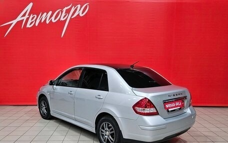 Nissan Tiida, 2010 год, 3 фотография