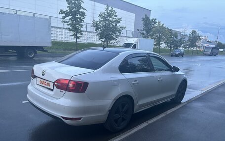 Volkswagen Jetta VI, 2013 год, 570 000 рублей, 3 фотография