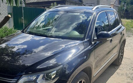 Volkswagen Tiguan I, 2011 год, 1 440 000 рублей, 2 фотография