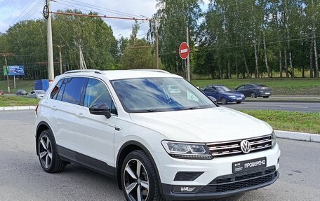 Volkswagen Tiguan II, 2019 год, 3 540 300 рублей, 3 фотография