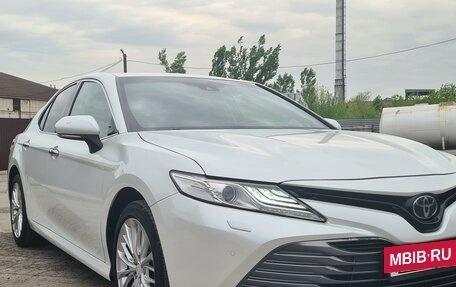 Toyota Camry, 2020 год, 3 250 000 рублей, 3 фотография