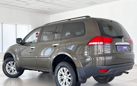 Mitsubishi Pajero Sport II рестайлинг, 2014 год, 2 430 000 рублей, 5 фотография