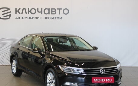 Volkswagen Passat B8 рестайлинг, 2017 год, 2 095 000 рублей, 2 фотография