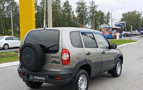 Chevrolet Niva I рестайлинг, 2010 год, 514 500 рублей, 5 фотография