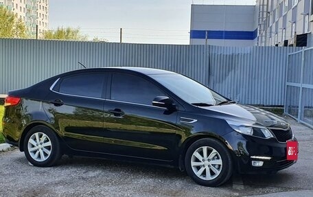 KIA Rio III рестайлинг, 2015 год, 1 295 000 рублей, 2 фотография