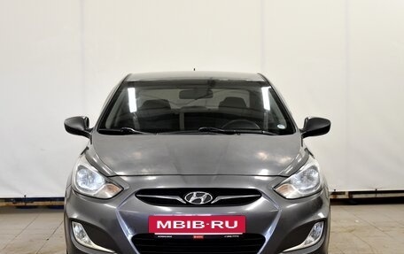 Hyundai Solaris II рестайлинг, 2012 год, 740 000 рублей, 3 фотография