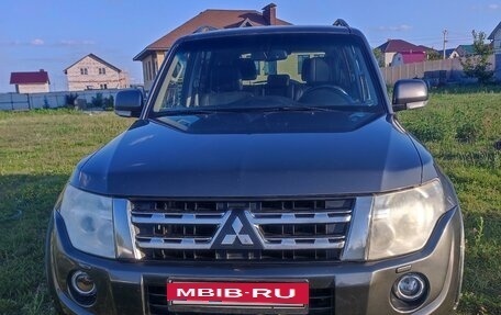 Mitsubishi Pajero IV, 2012 год, 2 100 000 рублей, 2 фотография