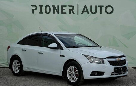 Chevrolet Cruze II, 2012 год, 750 000 рублей, 3 фотография