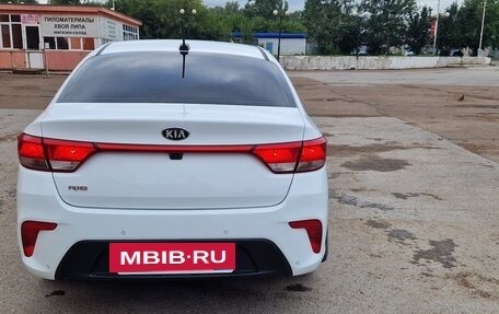 KIA Rio IV, 2019 год, 1 700 000 рублей, 9 фотография