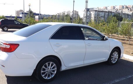 Toyota Camry, 2014 год, 2 150 000 рублей, 4 фотография