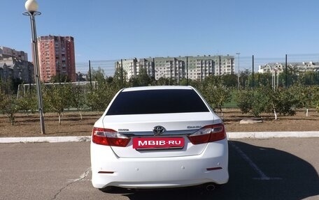 Toyota Camry, 2014 год, 2 150 000 рублей, 5 фотография