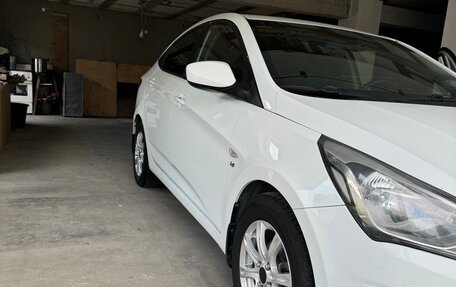 Hyundai Solaris II рестайлинг, 2014 год, 1 320 000 рублей, 4 фотография