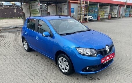 Renault Sandero II рестайлинг, 2017 год, 697 000 рублей, 2 фотография