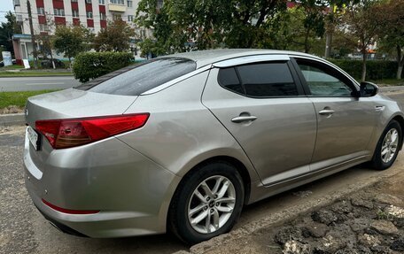 KIA K5 I рестайлинг, 2011 год, 1 090 000 рублей, 4 фотография