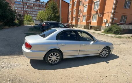 Hyundai Sonata IV рестайлинг, 2003 год, 450 000 рублей, 2 фотография