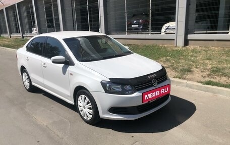 Volkswagen Polo VI (EU Market), 2012 год, 750 000 рублей, 2 фотография