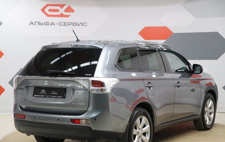 Mitsubishi Outlander III рестайлинг 3, 2012 год, 1 320 000 рублей, 6 фотография